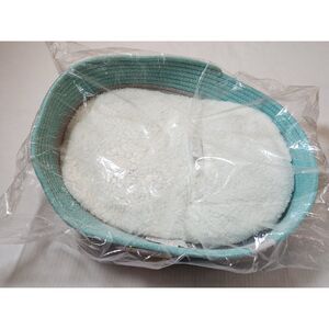 Kitty City Woven Cat Bed